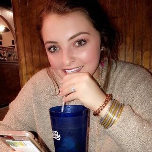 Meet your Posher, Braxton